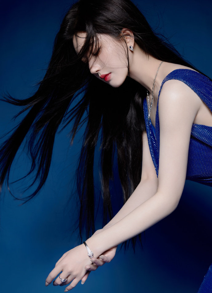 亚洲免费网址你懂的